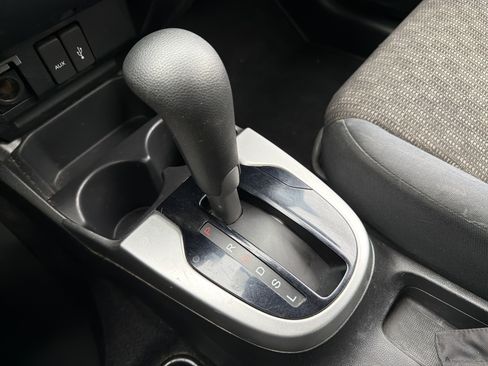 Used 2016 Honda Fit LX image 25