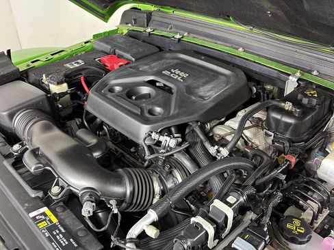 Used 2019 Jeep Wrangler Unlimited Rubicon image 13