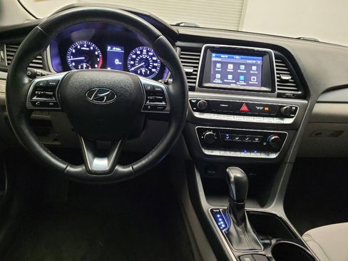 Used 2018 Hyundai Sonata SEL w/ Tech Package 02 FWD image 22