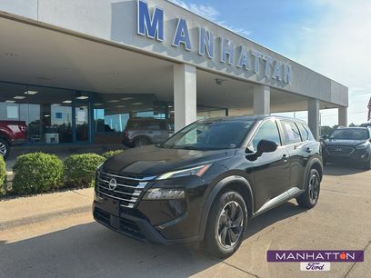 Used 2024 Nissan Rogue SV