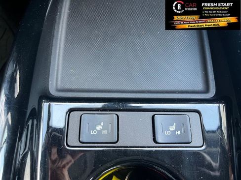 Used 2020 Toyota Prius Prime LE image 20