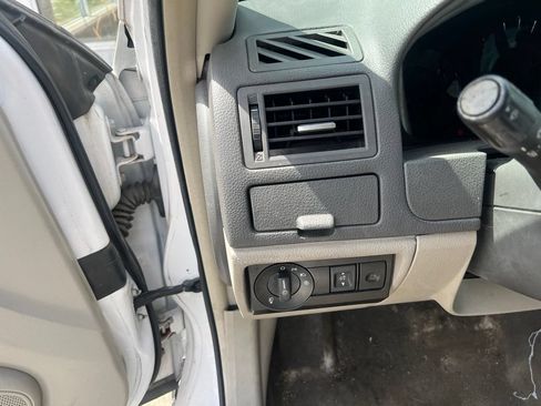 Used 2012 Ford Fusion SEL FWD image 8