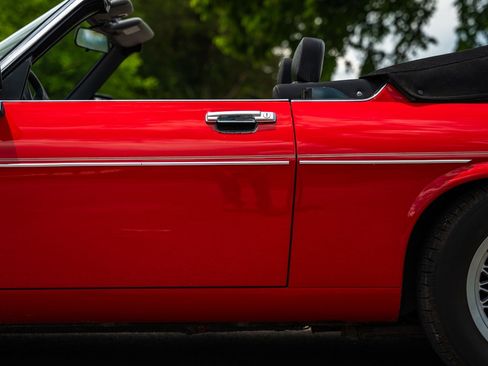 Used 1990 Jaguar XJS V12 Convertible RWD image 30