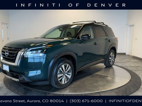 Used 2023 Nissan Pathfinder SL w/ Lighting Package (N92) image 1