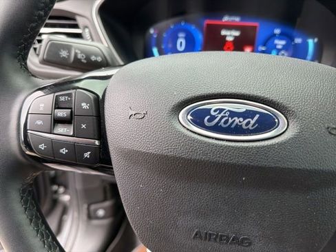 Used 2021 Ford Escape Titanium AWD/4WD image 21