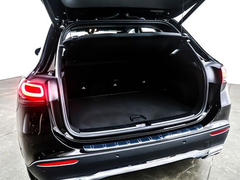 Used 2023 Mercedes-Benz GLA 250 image 23