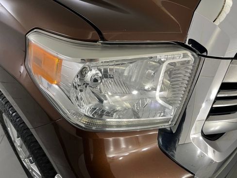 Used 2016 Toyota Tundra 1794 Edition image 34