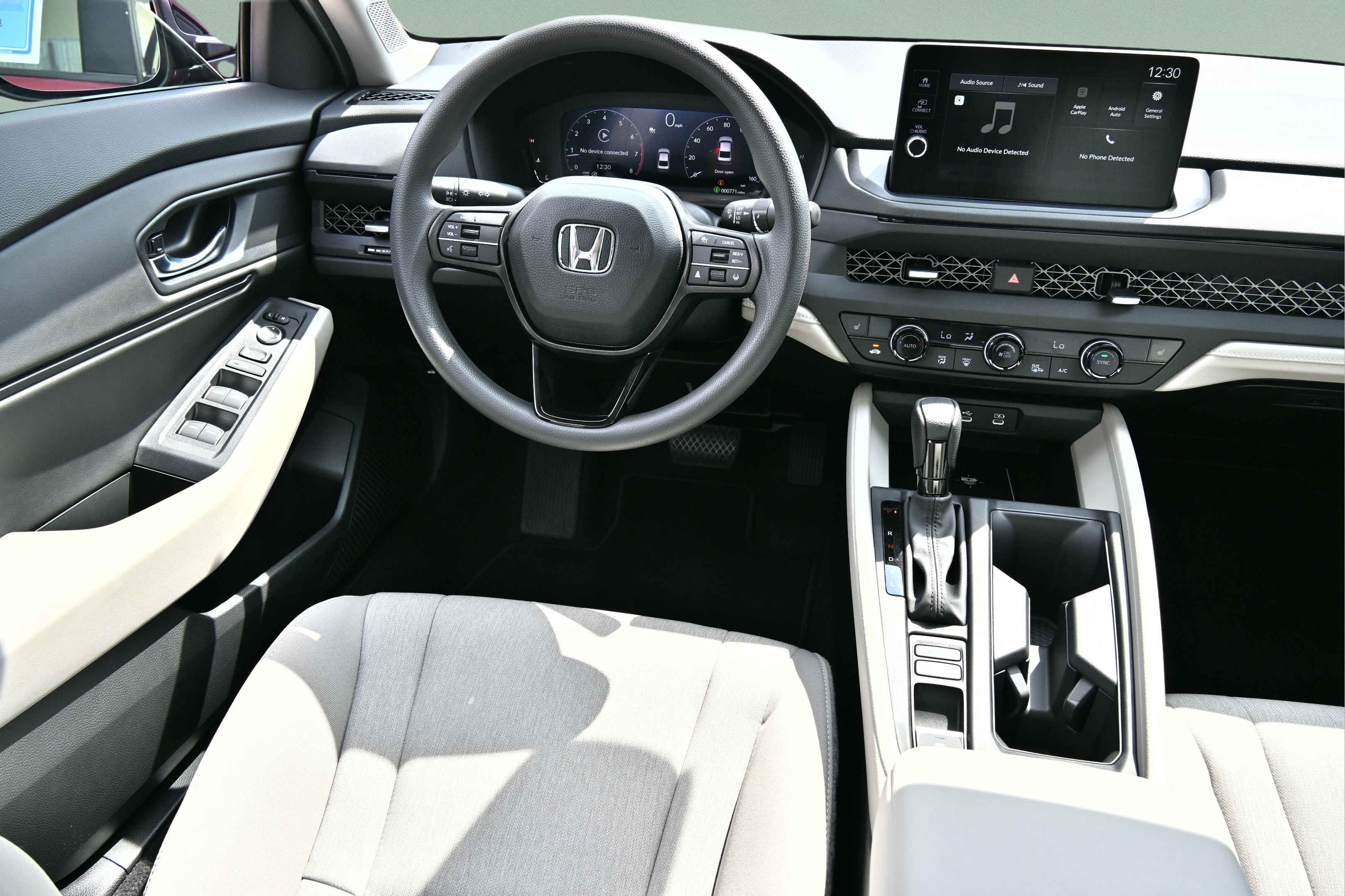 Used 2026 Honda Accord SE image 10