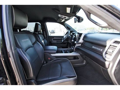 Used 2022 RAM 2500 Laramie AWD/4WD image 25