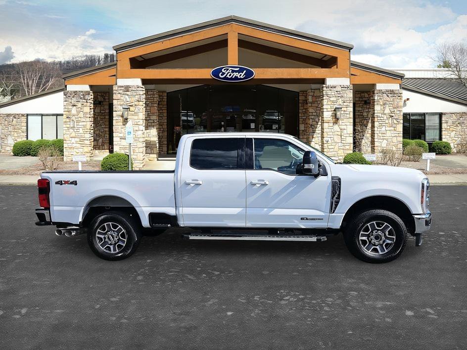 Used 2026 Ford F250 4x4 Crew Cab Super Duty image 4