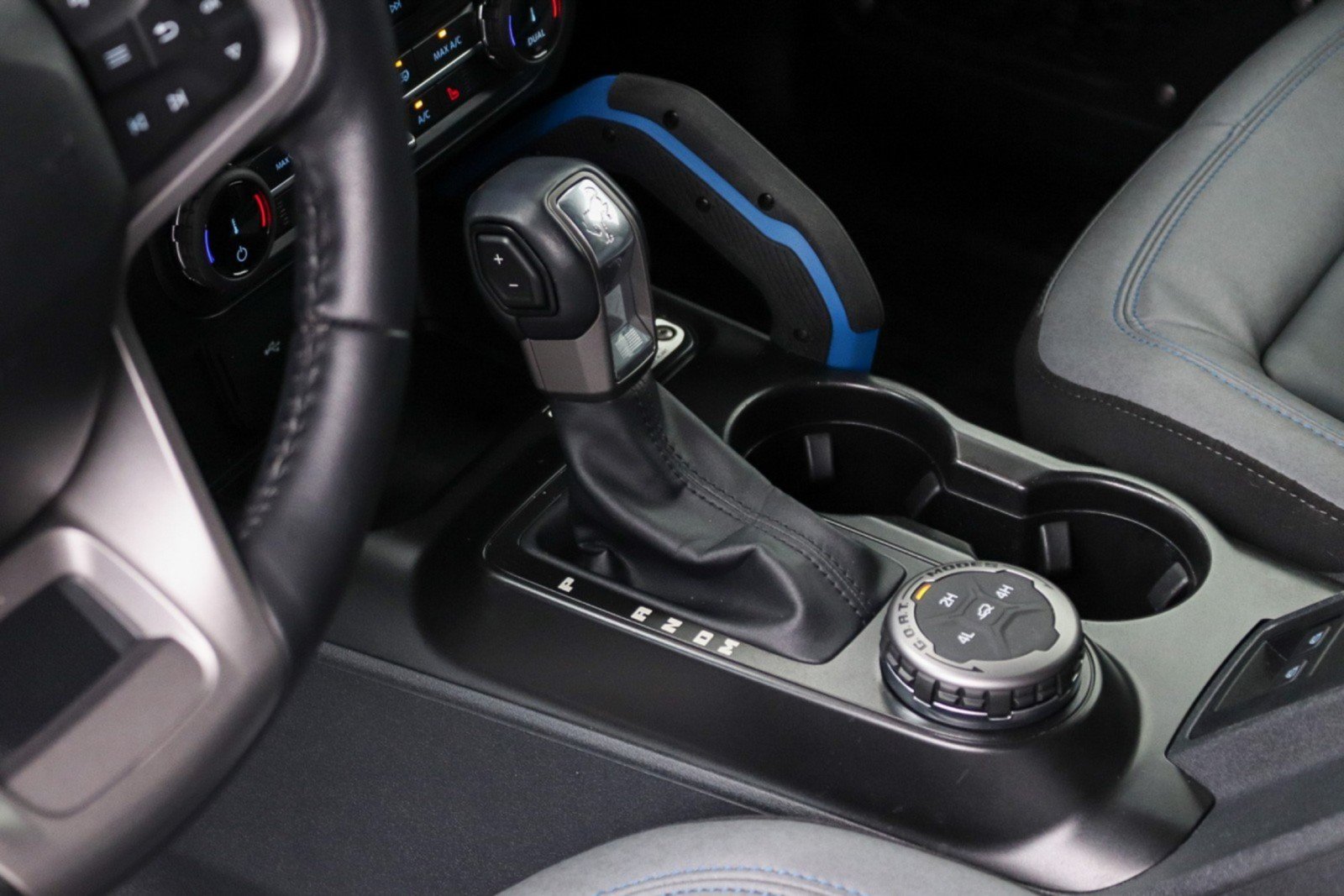 Used 2022 Ford Bronco Black Diamond AWD/4WD image 25