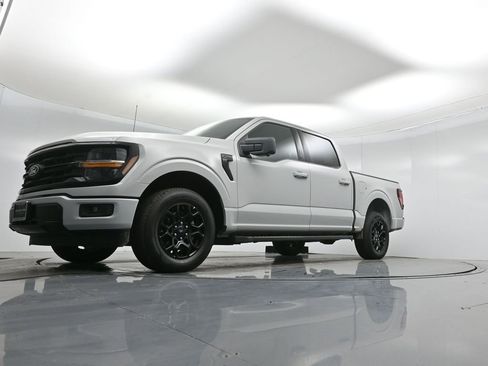 Certified 2024 Ford F150 XLT w/ XLT Black Appearance Package image 45