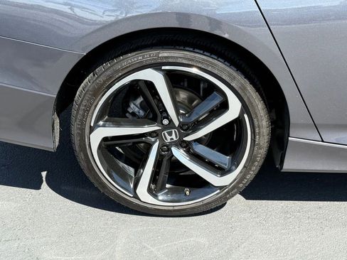 Used 2019 Honda Accord Sport image 14