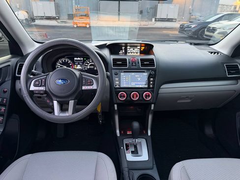 Used 2018 Subaru Forester 2.5i Premium AWD/4WD image 7
