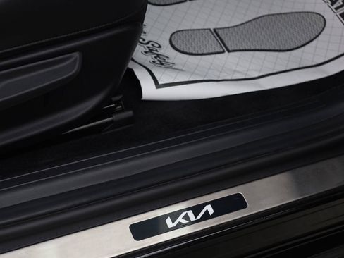 Used 2023 Kia EV6 GT AWD/4WD image 28