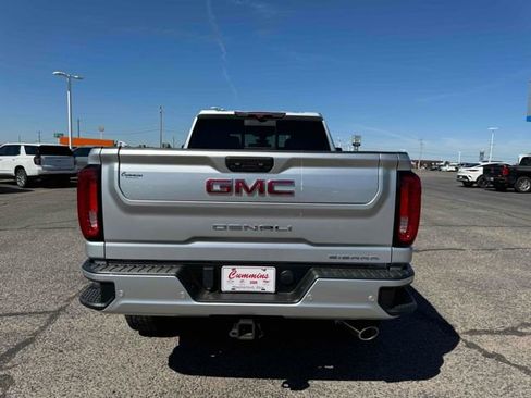 Used 2020 GMC Sierra 3500 Denali w/ Denali Ultimate Package image 6