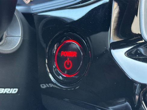 Certified 2025 Honda Civic Sport image 25