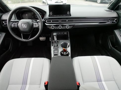 Used 2026 Honda Civic Sport image 10