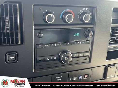 Used 2023 GMC Savana 4500 w/ Power Convenience Package RWD image 23