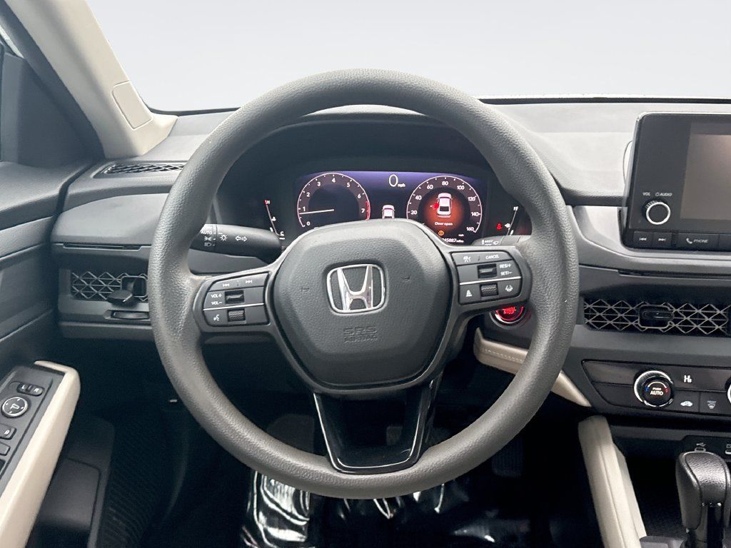 Used 2023 Honda Accord LX image 11