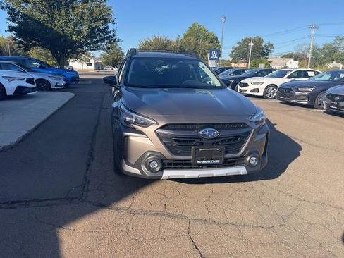 Used 2024 Subaru Outback Limited image 22