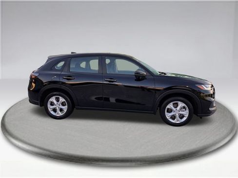 Used 2024 Honda HR-V LX image 7