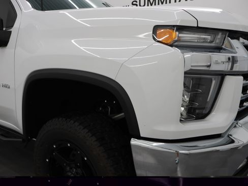 Used 2023 Chevrolet Silverado 2500 LTZ AWD/4WD image 23