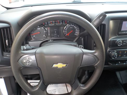 Used 2015 Chevrolet Silverado 1500 W/T w/ Trailering Package RWD image 17