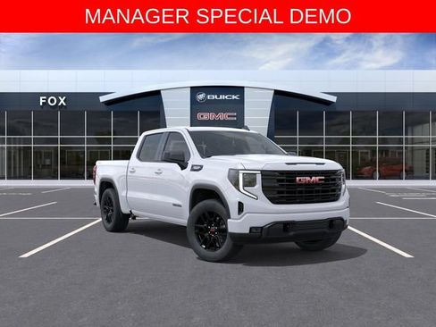 Used 2026 GMC Sierra 1500 Elevation AWD/4WD image 1