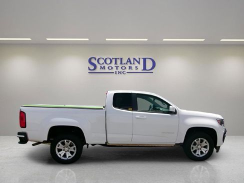 Used 2022 Chevrolet Colorado LT w/ Fleet Safety Package image 5