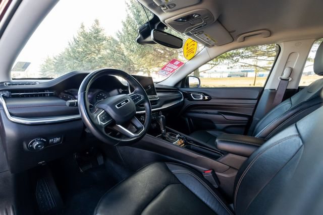 Used 2022 Jeep Compass Limited AWD/4WD image 14