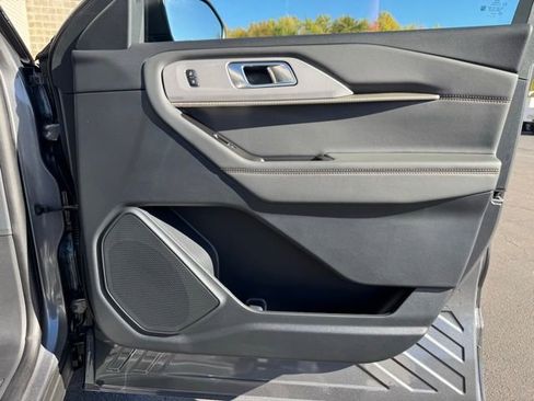New 2026 Ford Explorer Active AWD/4WD image 23