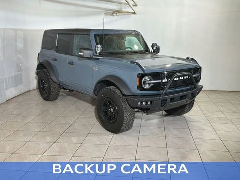 Used 2023 Ford Bronco Wildtrak image 10