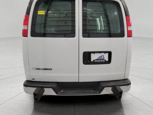 Used 2024 Chevrolet Express 2500 w/ Driver Convenience Package image 24