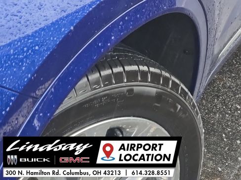 Used 2024 Cadillac XT6 Premium Luxury w/ LPO, Floor Liner Package image 7