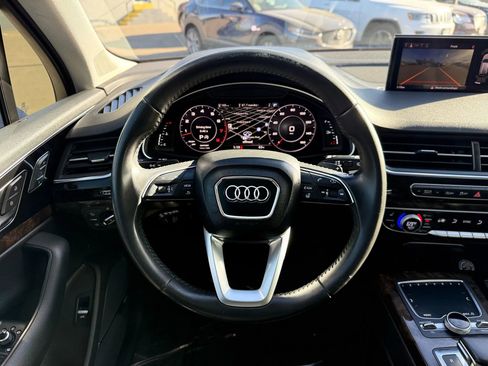Used 2018 Audi Q7 3.0T Prestige w/ Prestige Package image 37