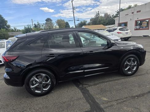 Used 2023 Ford Escape ST-Line w/ Tech Pack #1 FWD image 25