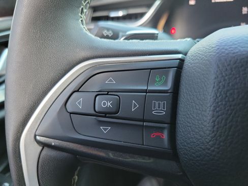 Used 2023 Jeep Grand Cherokee L Laredo AWD/4WD image 17