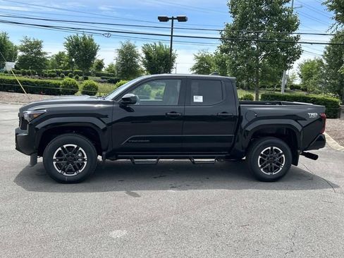 New 2026 Toyota Tacoma TRD Sport AWD/4WD image 7
