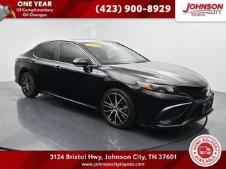 Used 2024 Toyota Camry SE w/ Cold Weather Package AWD/4WD video 1