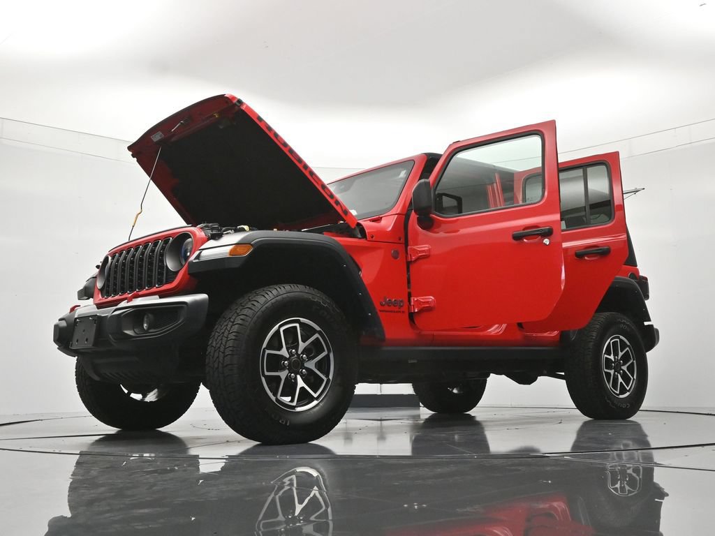 Used 2024 Jeep Wrangler Unlimited Rubicon AWD/4WD image 47