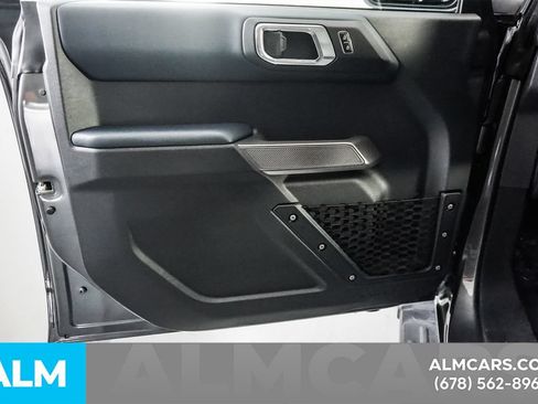 Used 2023 Ford Bronco Outer Banks AWD/4WD image 45