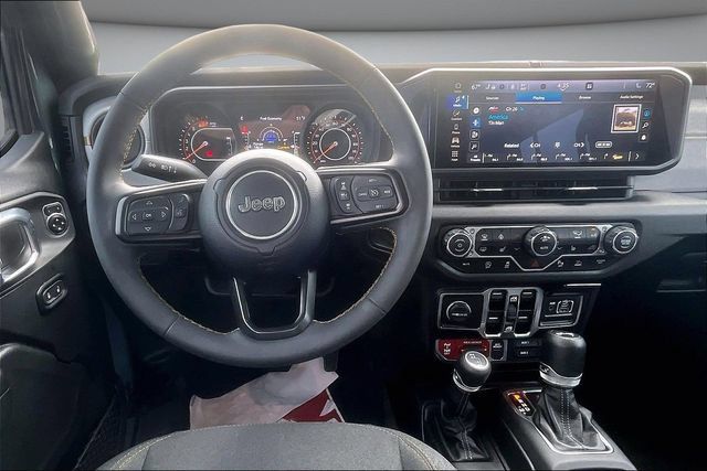Used 2024 Jeep Wrangler Unlimited Sport AWD/4WD image 8