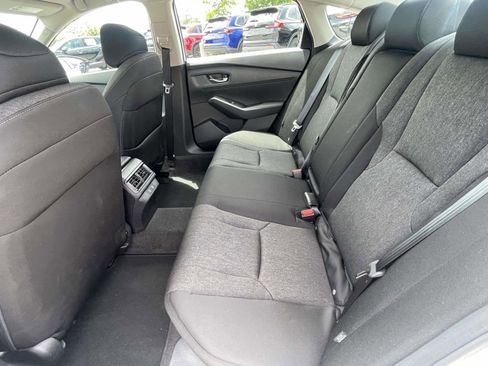 Used 2025 Honda Accord SE image 9