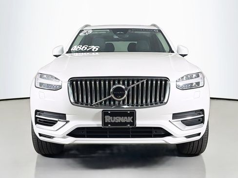 Certified 2023 Volvo XC90 T8 Plus AWD/4WD image 2
