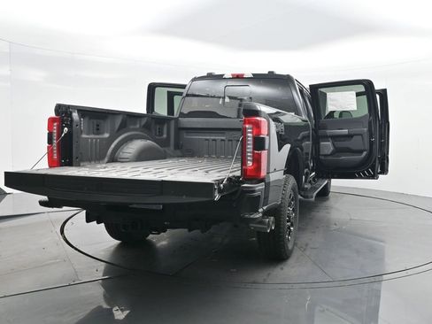 New 2026 Ford F350 Lariat w/ Black Appearance Package image 38