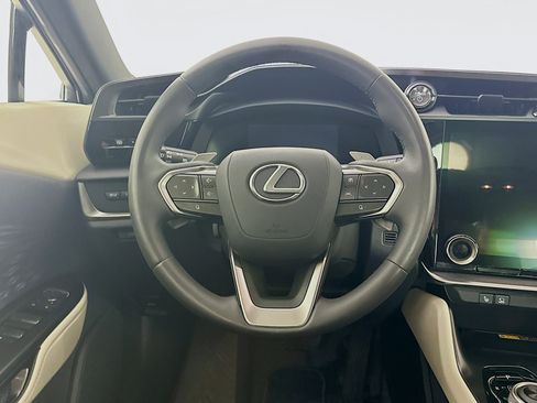 Used 2023 Lexus RZ 450e Premium w/ Technology Package image 18