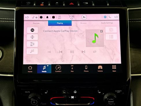 Used 2023 Jeep Grand Cherokee L Limited AWD/4WD image 18