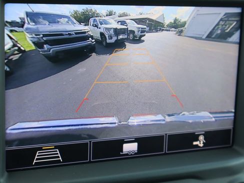 Certified 2020 GMC Sierra 1500 SLE w/ SLE Value Package RWD image 17