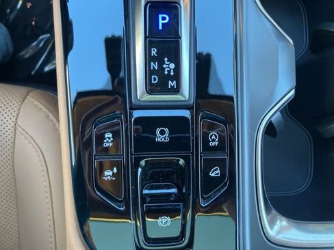 Used 2025 Lexus NX 350 AWD w/ Luxury Package image 25